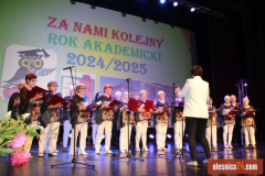 xga-zakonczenie-roku-akademickiego-w-olesnickim-utw-1749033952-26
