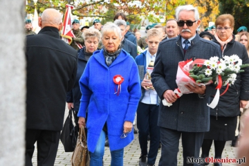 11.11.2022 r. Delegacja słuchaczy OUTW brała udział w Obchodach Narodowego Święta Niepodległości składając wiązankę kwiatów przy Pomniku Kombatantów.