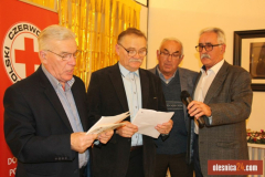 xga-zamek-seniorzy-1702802704-47
